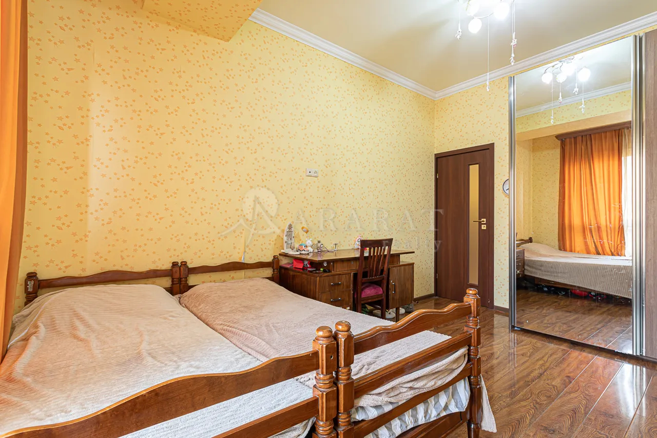 3 bedroom apartment for sale Kievyan St, Arabkir Yerevan, 157881