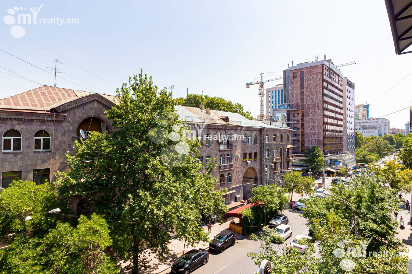 4 bedroom apartment for rent خیابان م. خورِناتسی, مرکز شهر ایروان, 152511