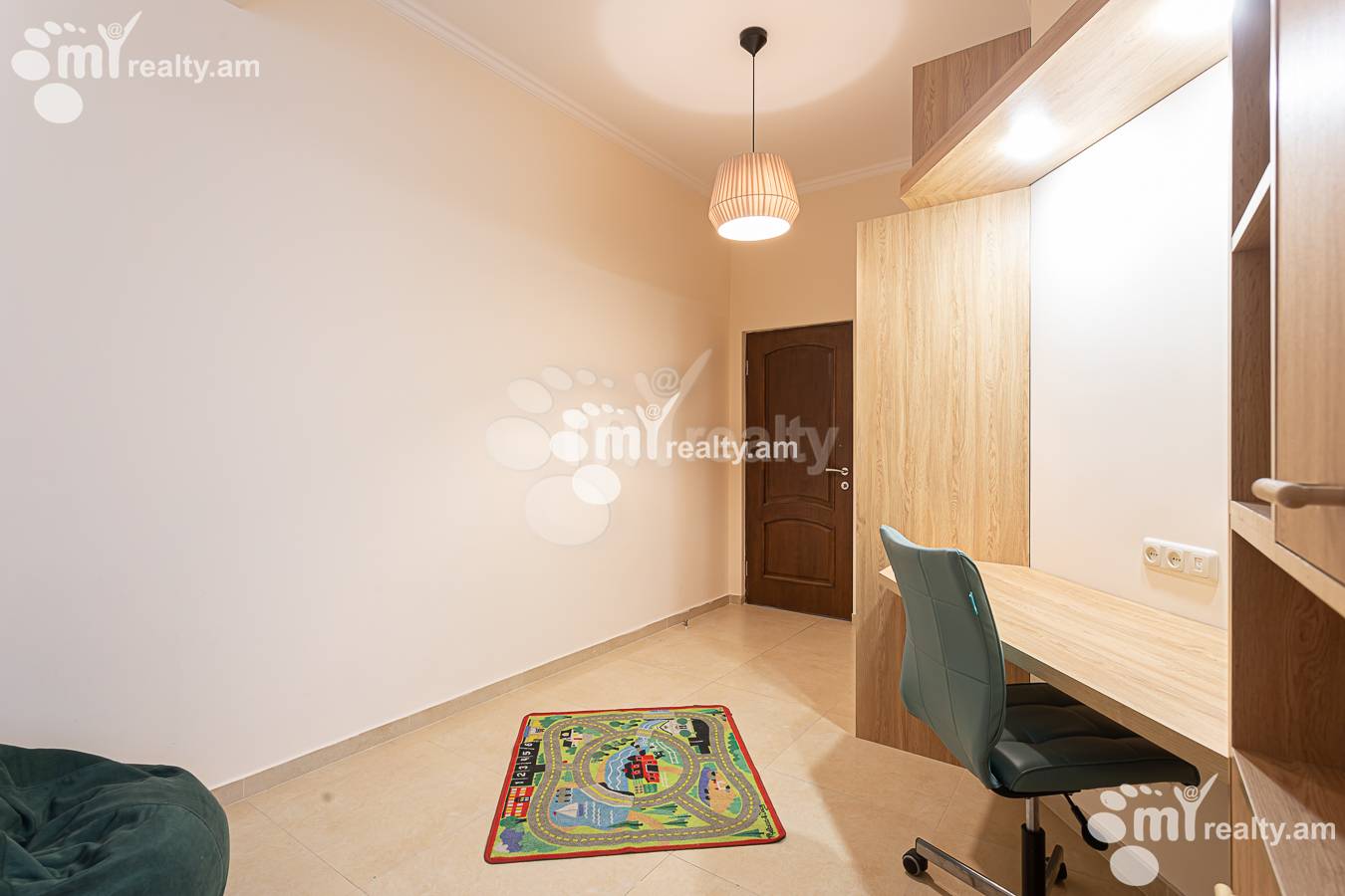 3 bedroom apartment for rent Arabkir 25 St, Arabkir Yerevan, 156901