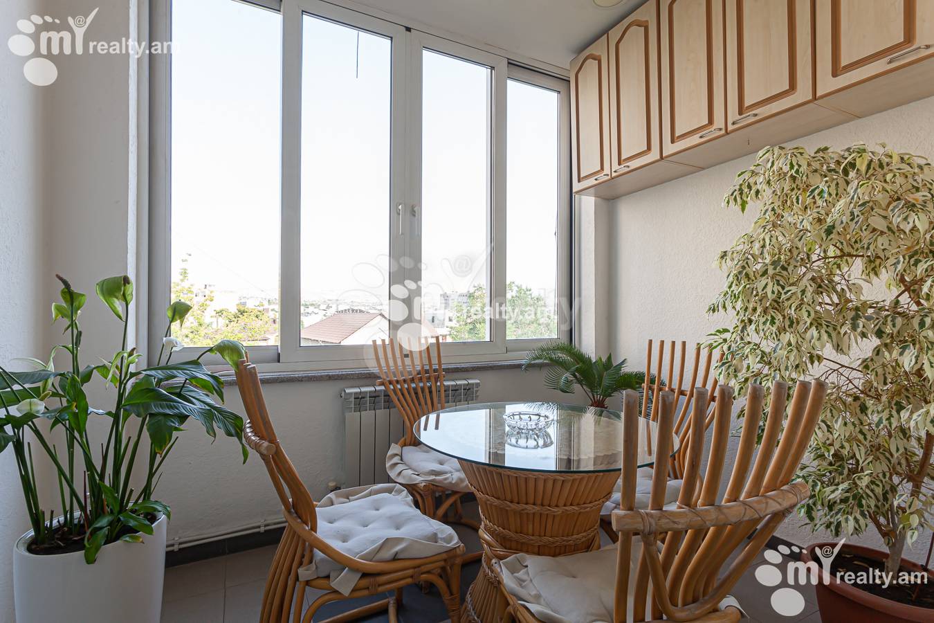 4 bedroom apartment for sale Tigran Mets Ave, Center Yerevan, 156079