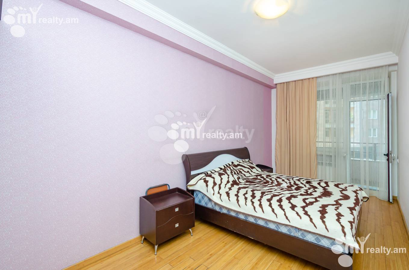 2 bedroom apartment for sale خیابان هین اِرِوانتسی, مرکز شهر ایروان, 152743