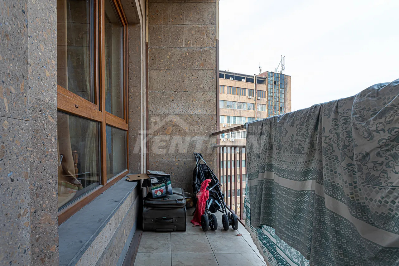 3 bedroom apartment for sale Kievyan St, Arabkir Yerevan, 157880