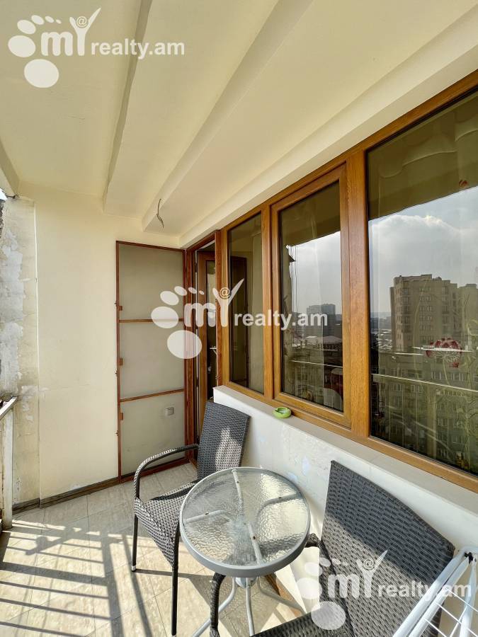 4 bedroom apartment for sale Rafayel Lemkin's street, Center Yerevan, 131555