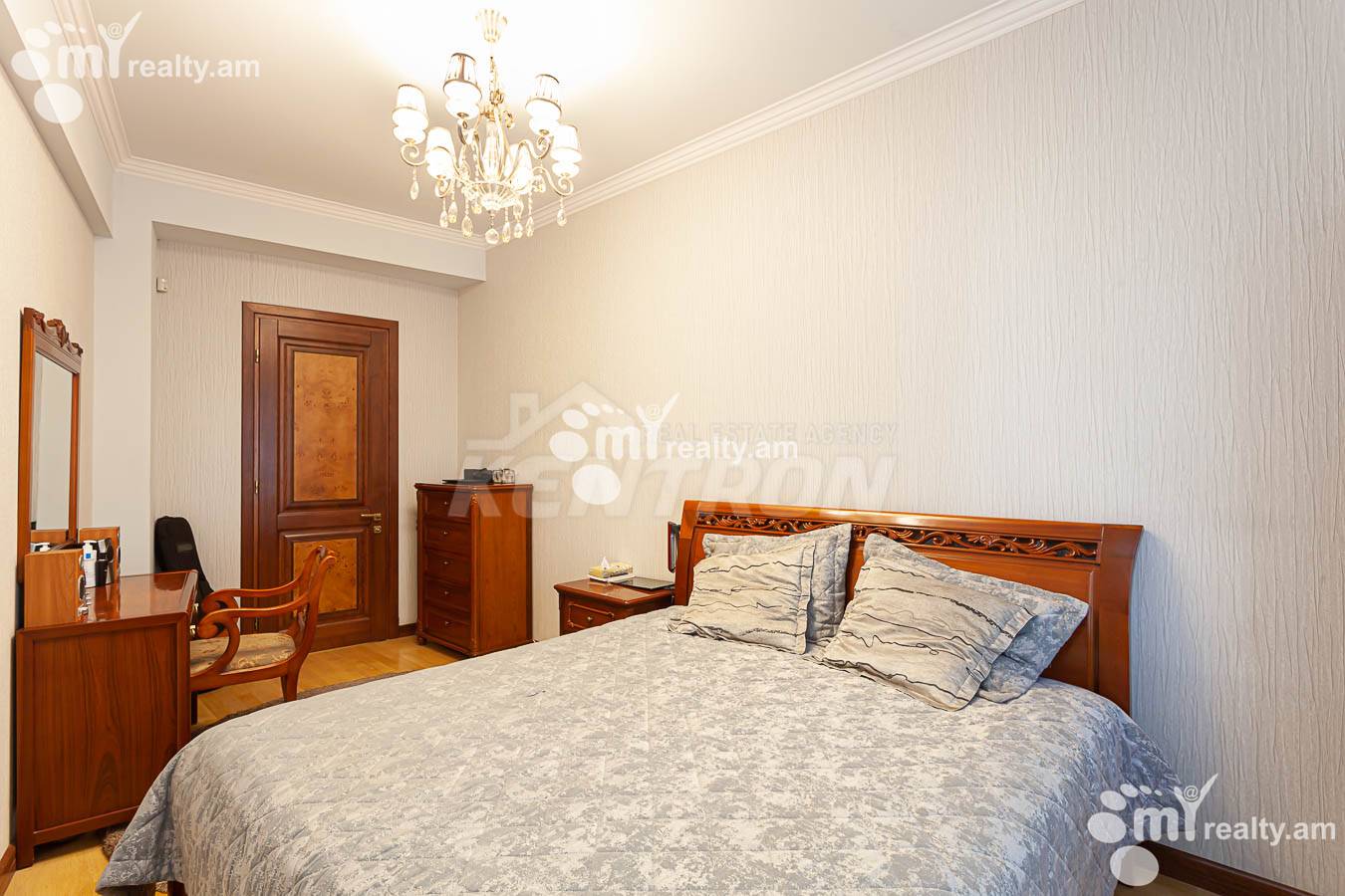Купить 6 комнатную квартиру Ленинградян ил, Ачапняк Ереван, 153144