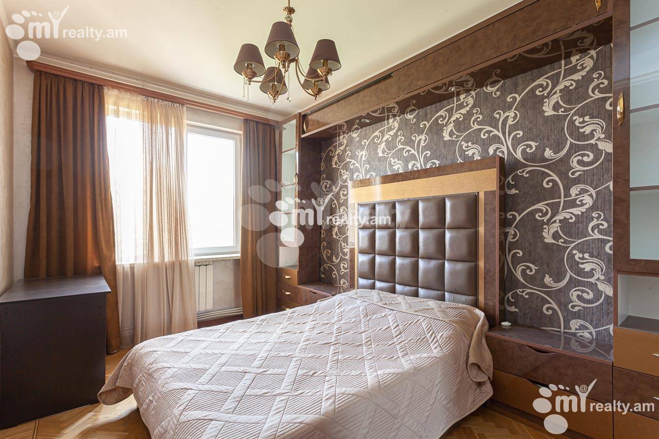 Купить 3 комнатную квартиру Арабкир 17ый ул, Арабкир Ереван, 155327