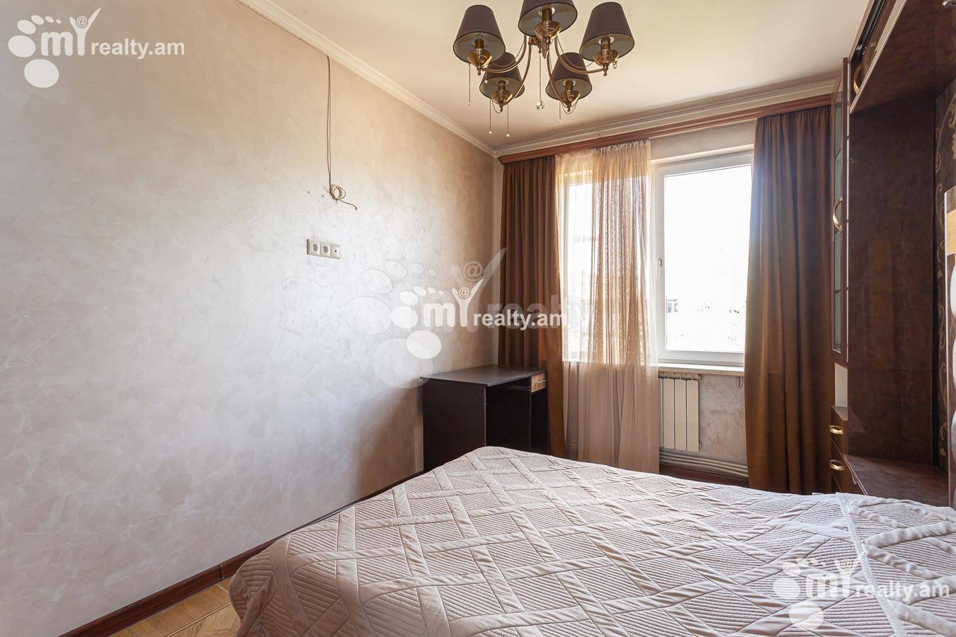 Купить 3 комнатную квартиру Арабкир 17ый ул, Арабкир Ереван, 155327
