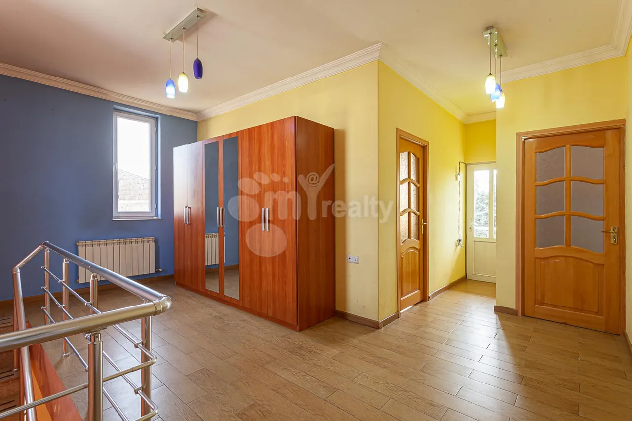 House for sale خیابان آچاریان, آوان ایروان, 157785