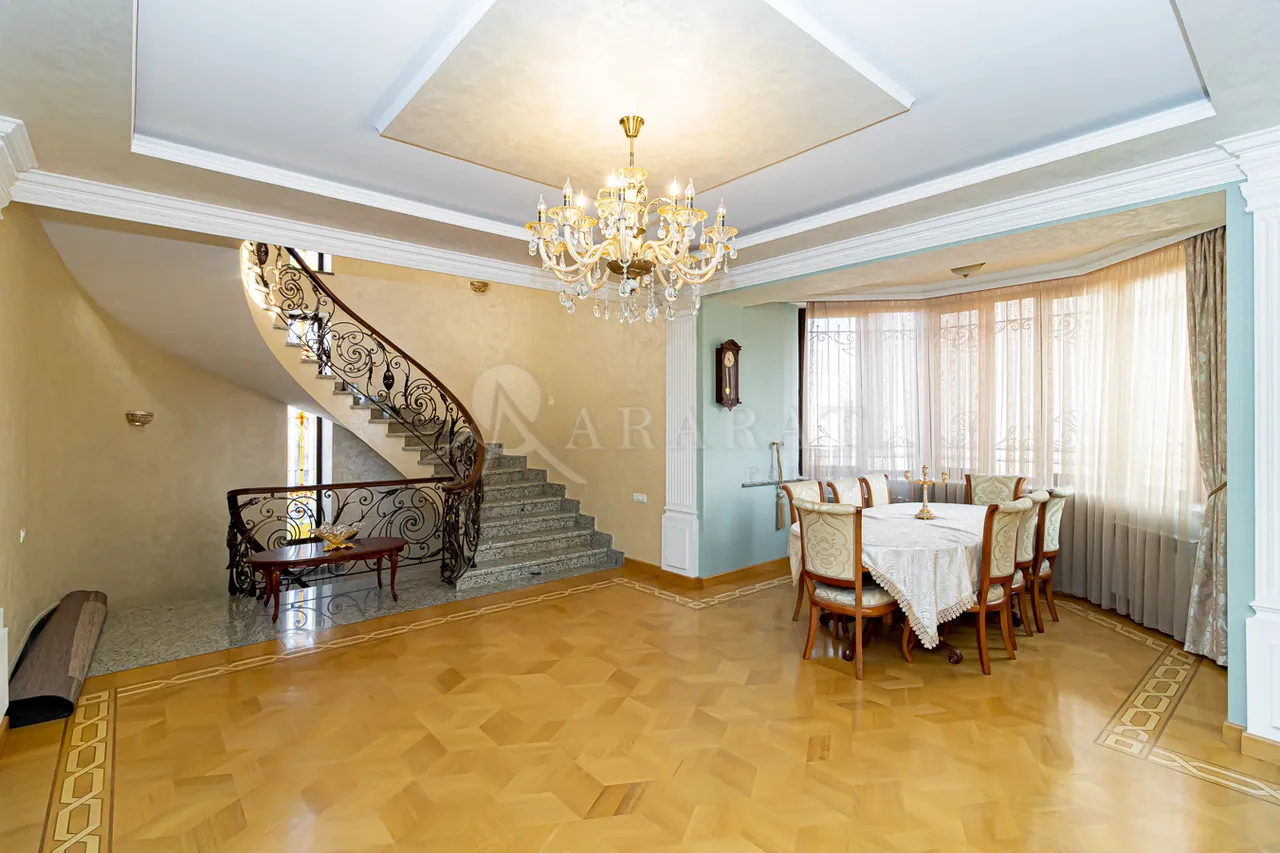 Առանձնատուն  Գ 1 թաղ., Աջափնյակ Երևան, 159067