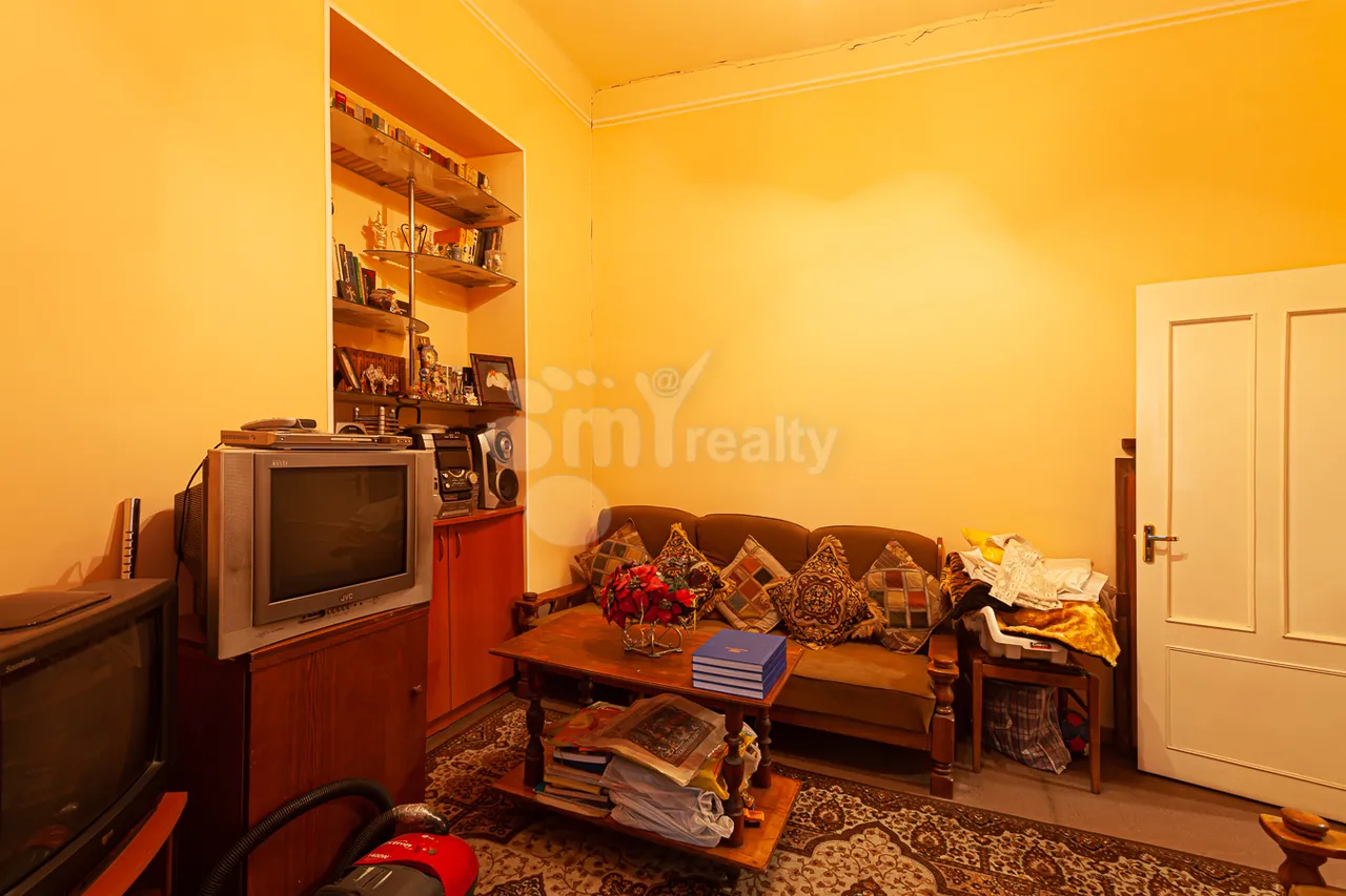 3 bedroom apartment for sale Pushkin St, Center Yerevan, 161163