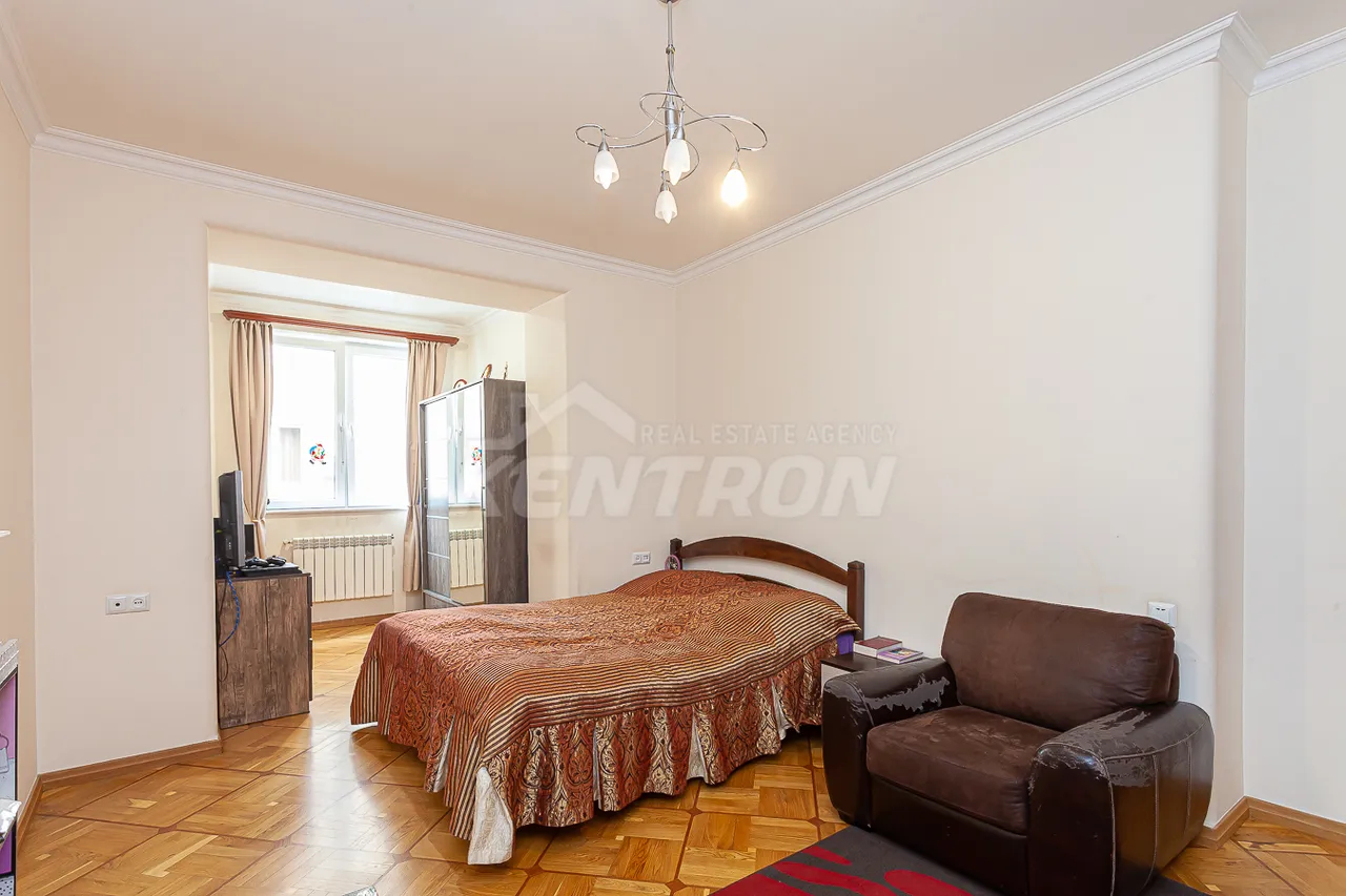 3 bedroom apartment for sale Pushkin St, Center Yerevan, 158494
