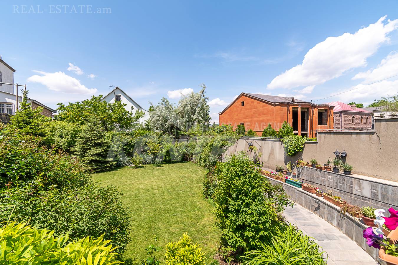 Купить дом Норк Айгинер ул, Норк-Мараш Ереван, 133897