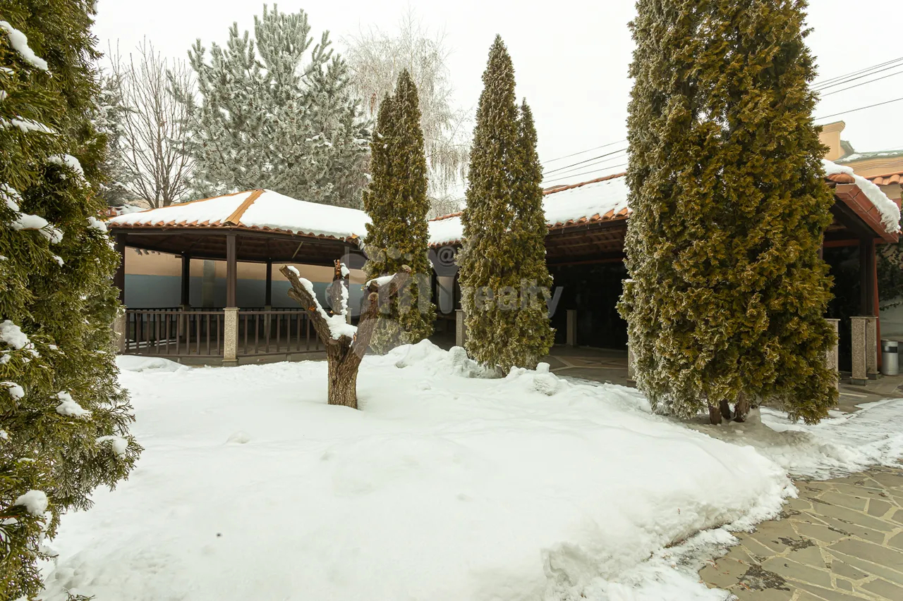 House for sale Tsarav Aghbyur St, Awan Yerevan, 159132