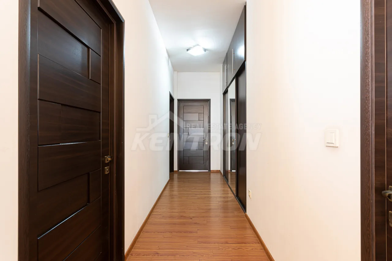 4 սենյականոց բնակարան վարձով Անտառային փող, Կենտրոն Երևան, 158971