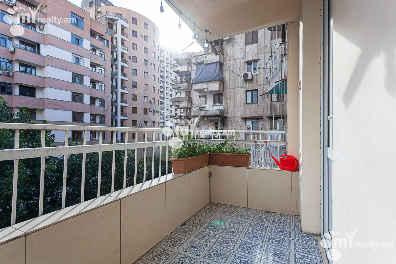 3 bedroom apartment for sale خیابان پوشکین, مرکز شهر ایروان, 155584