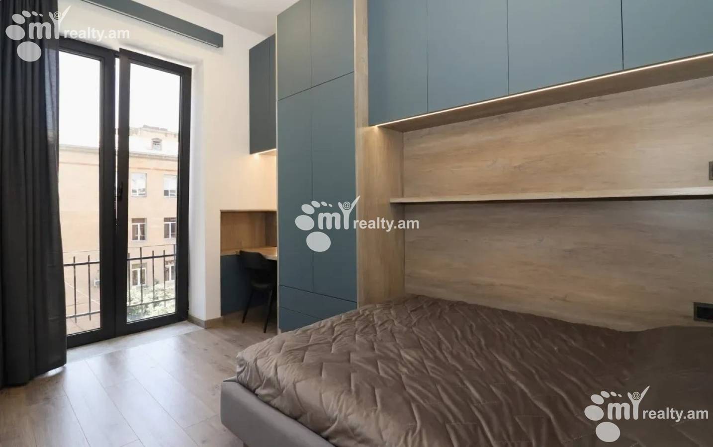4 bedroom apartment for rent Tigran Mets Ave, Center Yerevan, 156285