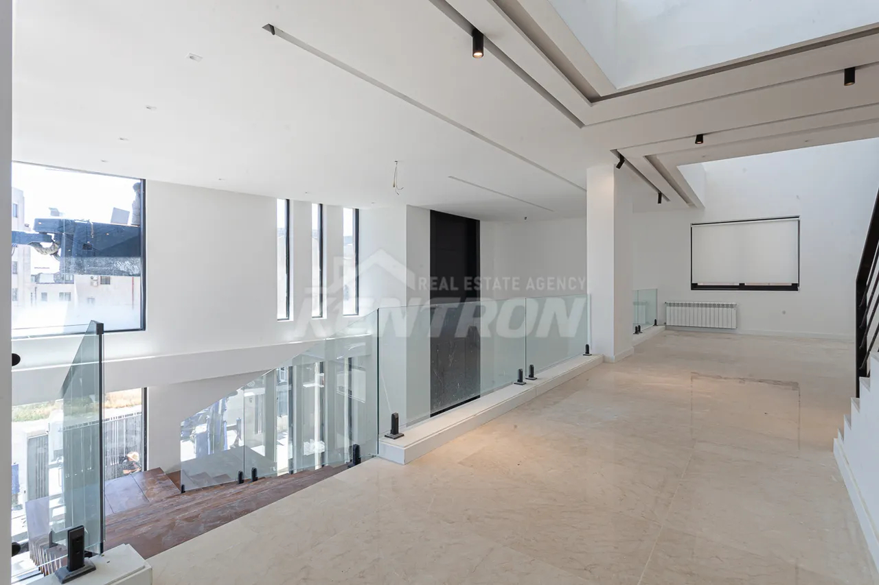 House for rent Antarayin St, Center Yerevan, 158349