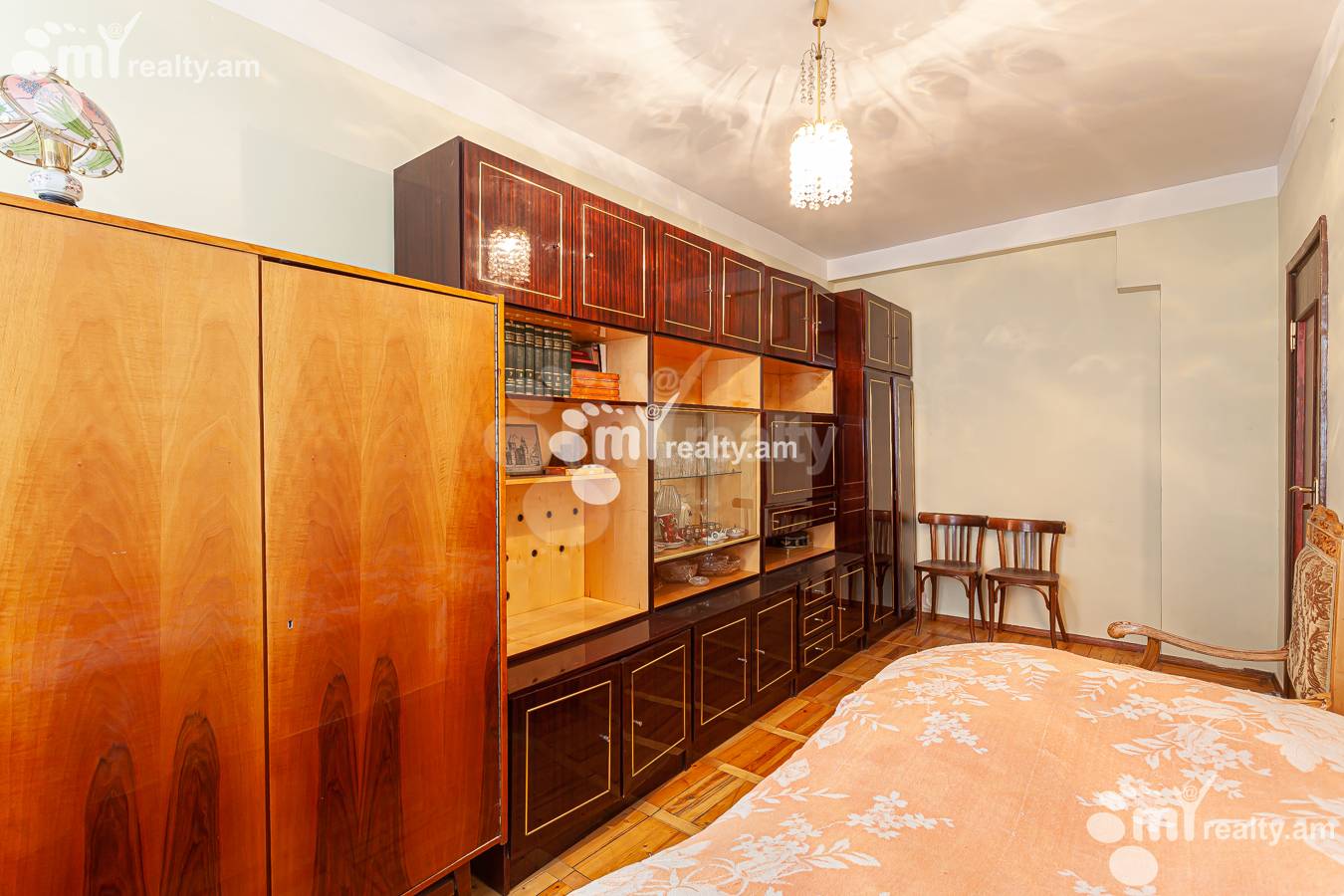 3 bedroom apartment for sale Kajaznuni St, Center Yerevan, 145073