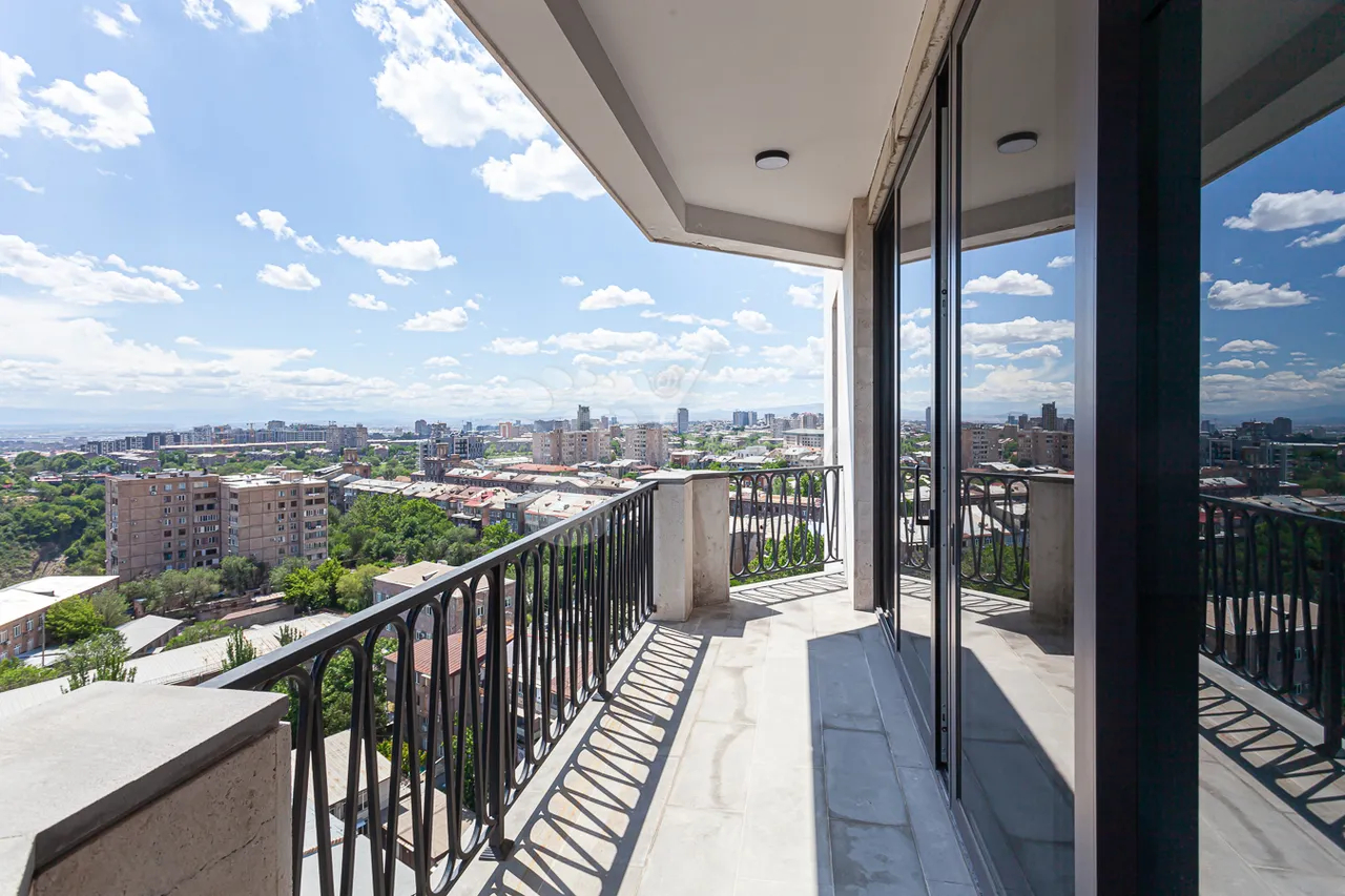 5 bedroom apartment for sale Orbeli Yeghbayrner   St, Arabkir Yerevan, 160863