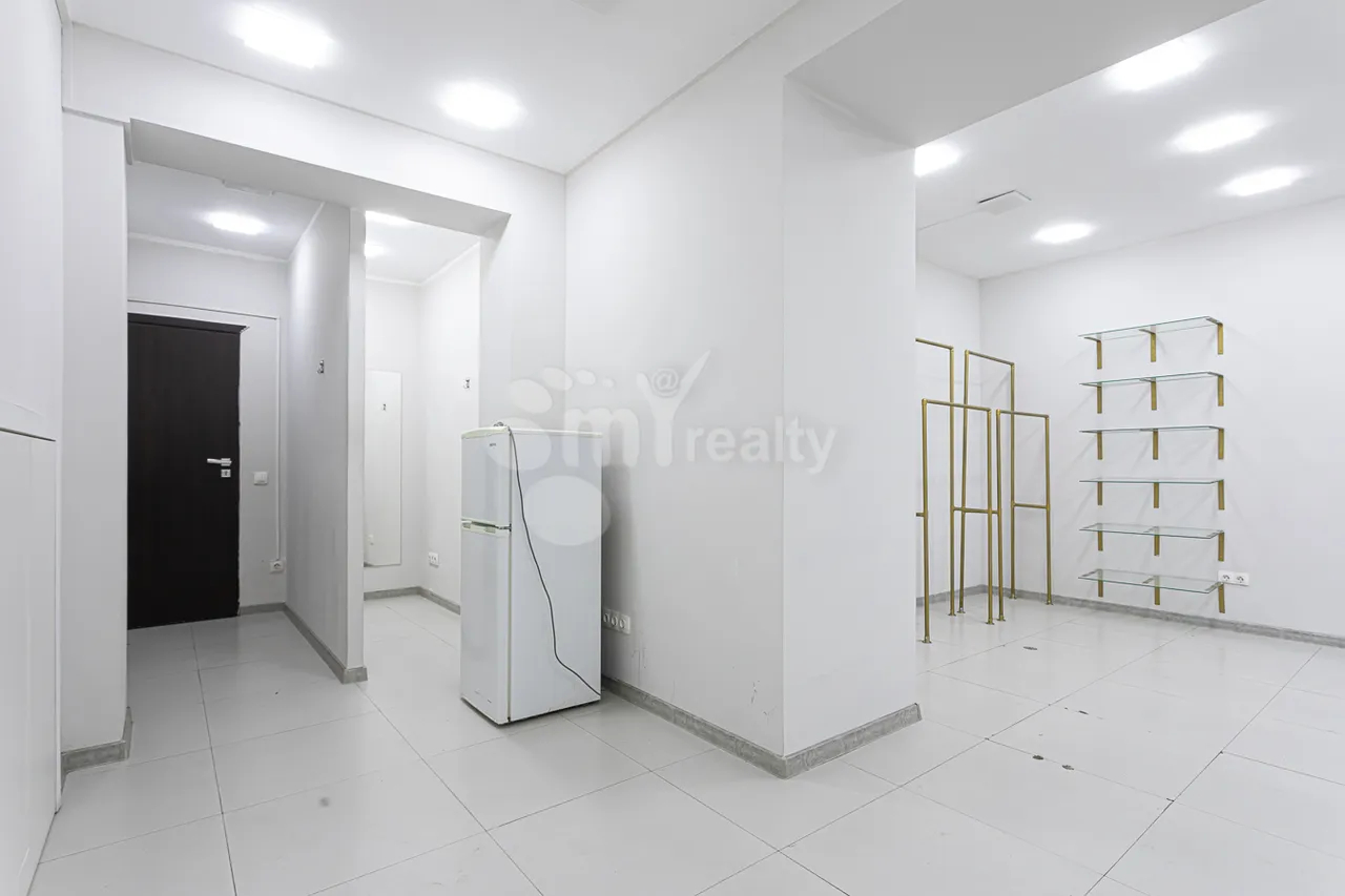 Կոմերցիոն տարածք  Վ.Փափազյան փող, Արաբկիր Երևան, 157818