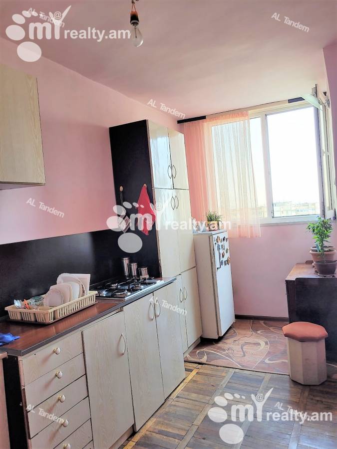 Купить 2 комнатную квартиру 16 Квартал, Ачапняк Ереван, 125197