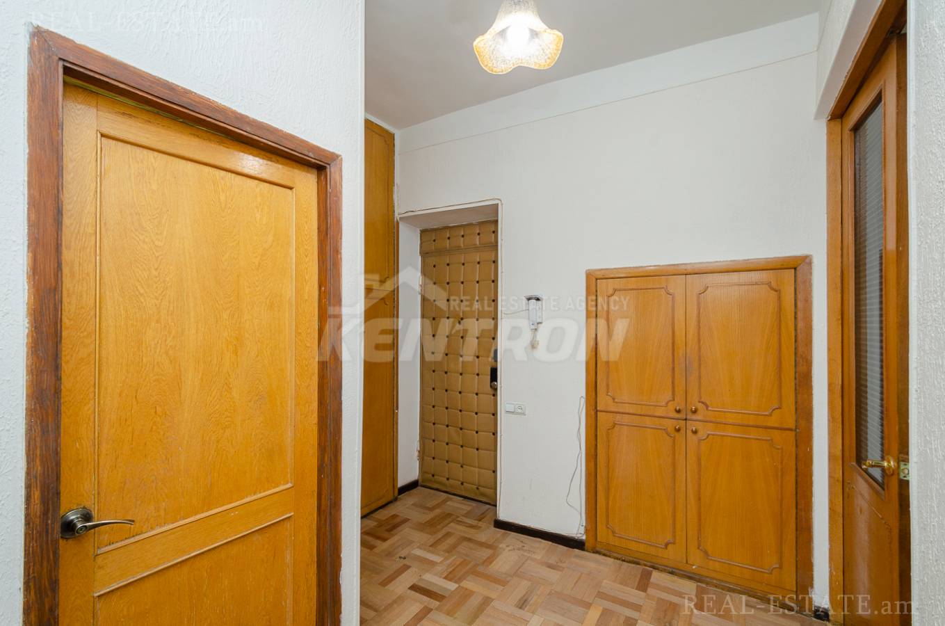 4 bedroom apartment for sale Moskovyan St, Center Yerevan, 137498