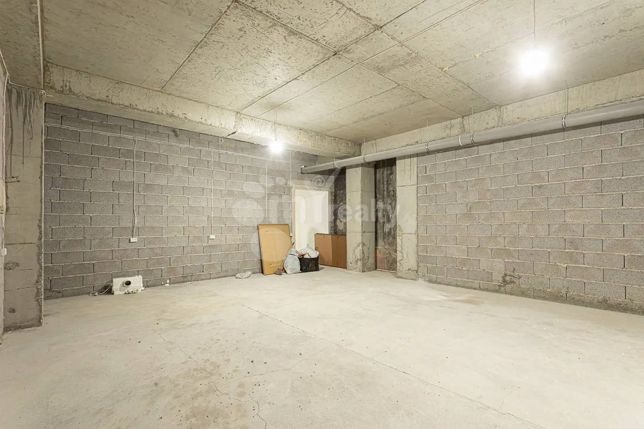 Commercial property for sale Sevak St, Kanaqer-Zeytun Yerevan, 157321