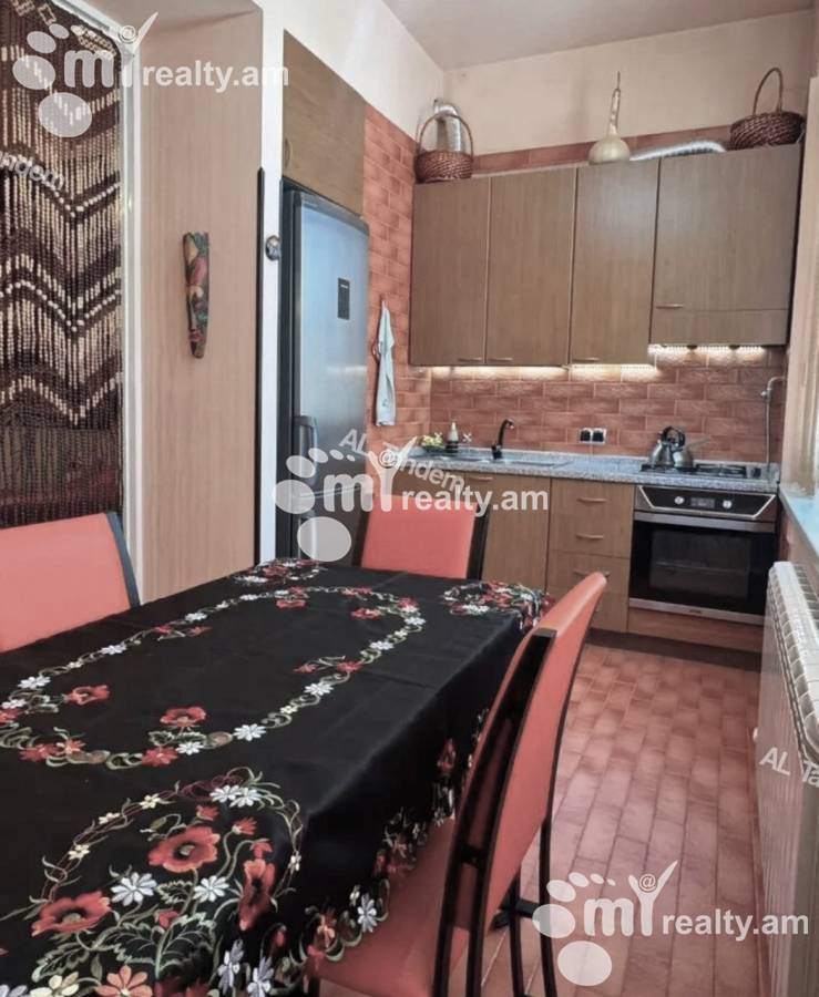2 bedroom apartment for rent Teryan St, Center Yerevan, 156391