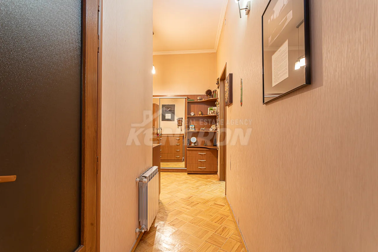 2 bedroom apartment for sale خیابان واردانانتس, مرکز شهر ایروان, 157484