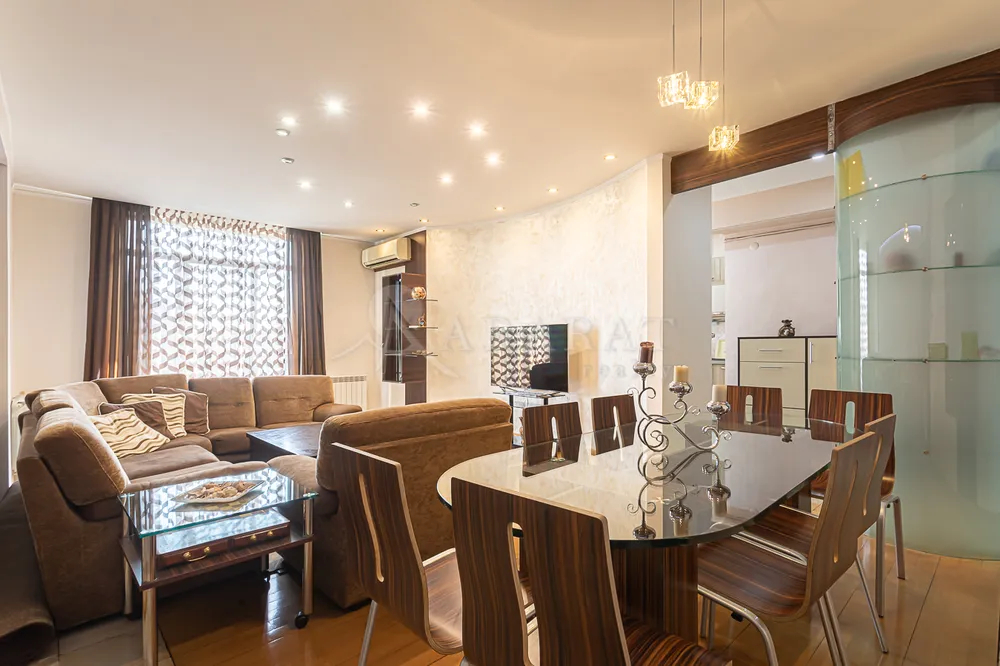 3-bedroom/apartment-for-rent/D.+Demirchyan+St/Center/Yerevan