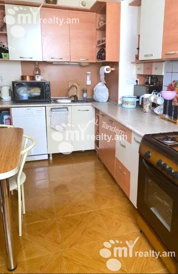 Купить 2 комнатную квартиру Рубинянц ул, Канакер-Зейтун Ереван, 153392