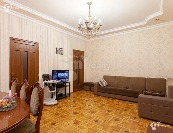 3-senyakanoc-bnakaran-vacharq-Yerevan-Center