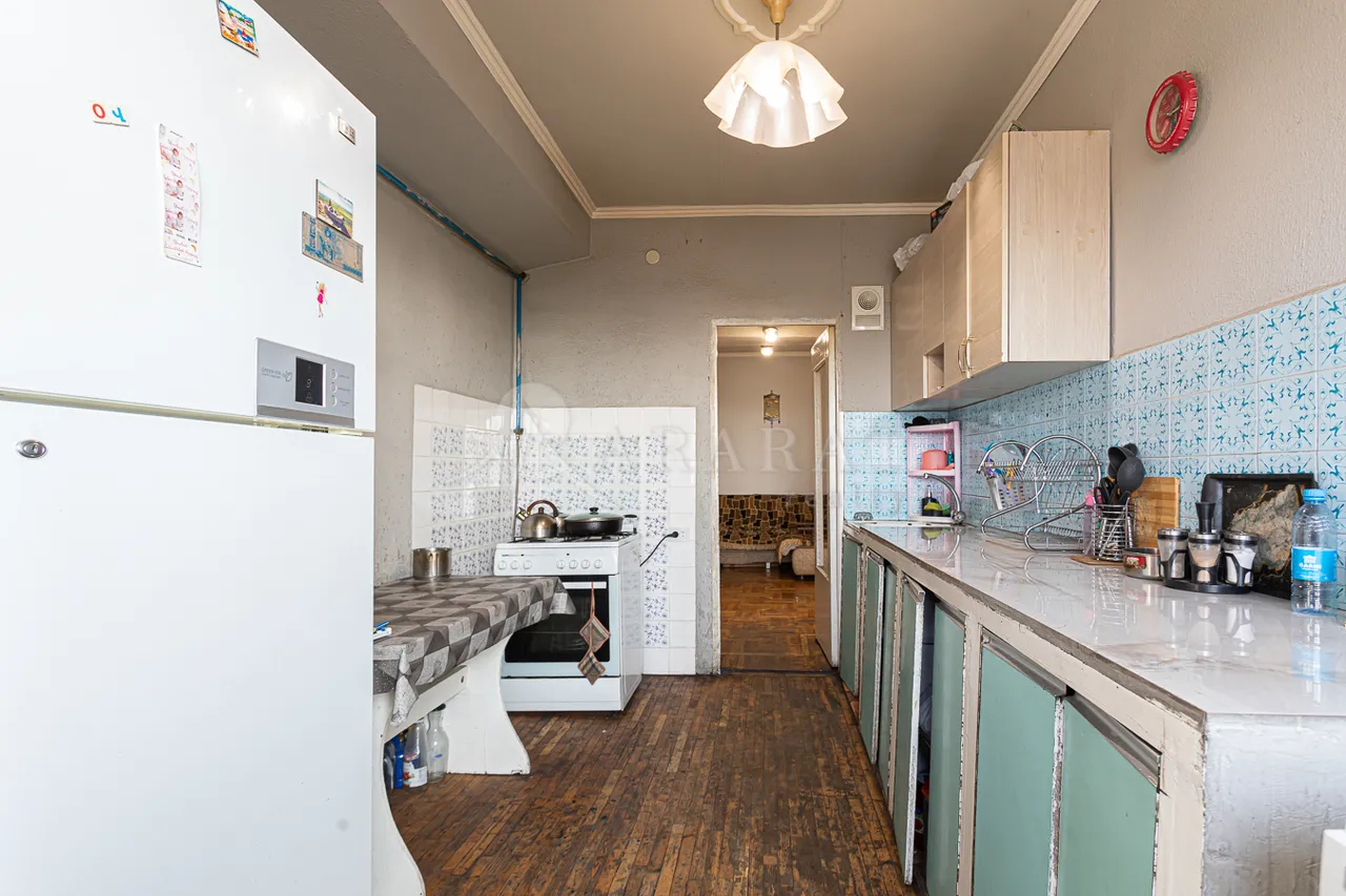 3 bedroom apartment for sale Adonts St, Arabkir Yerevan, 157906