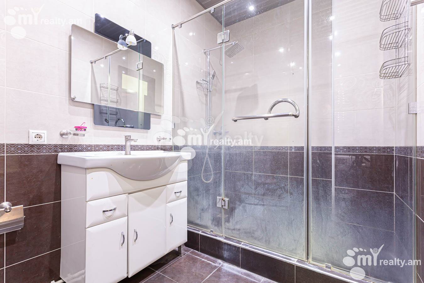 4 bedroom apartment for sale Dzorap St, Center Yerevan, 138781