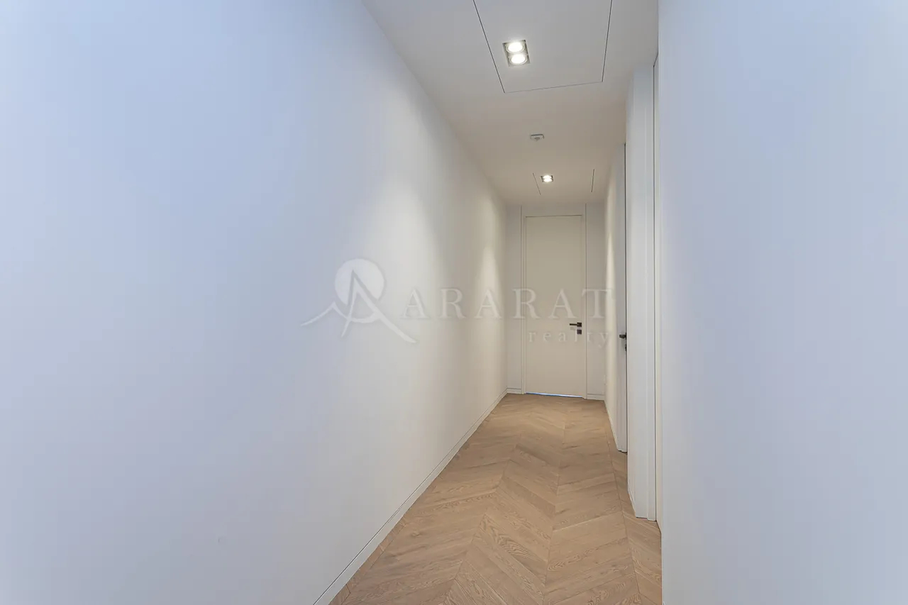 Купить 4 комнатную квартиру Пушкин ул, Центр Ереван, 157581