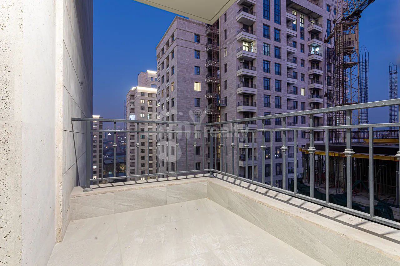 3 bedroom apartment for sale خیابان آرشاکونیاک, مرکز شهر ایروان, 158670