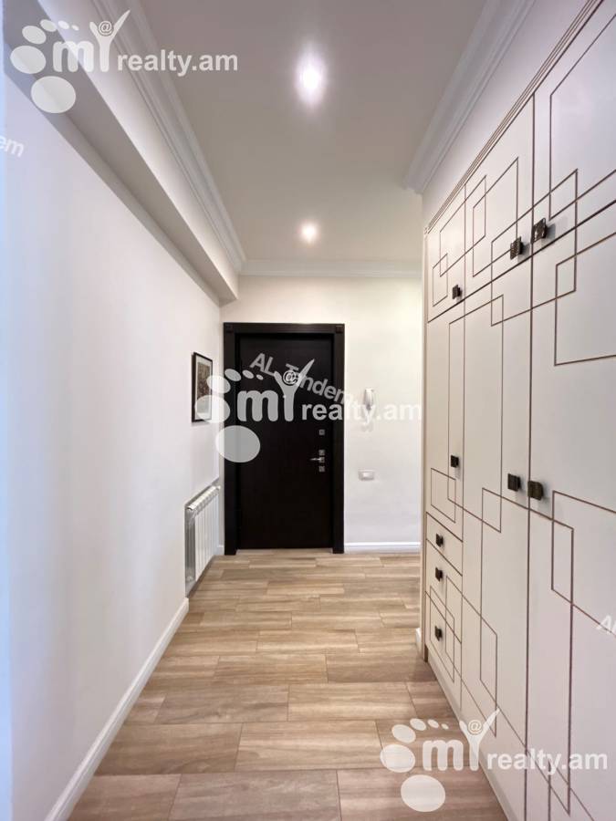 4 սենյականոց բնակարան  Պուշկինի փող, Կենտրոն Երևան, 156063