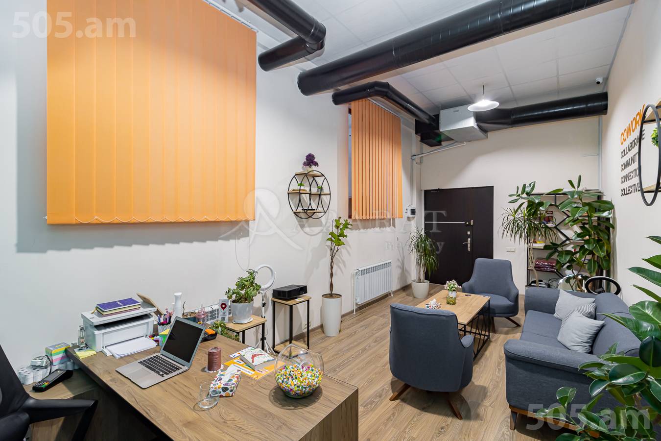 Commercial for rent خیابان آرام, مرکز شهر ایروان, 153467