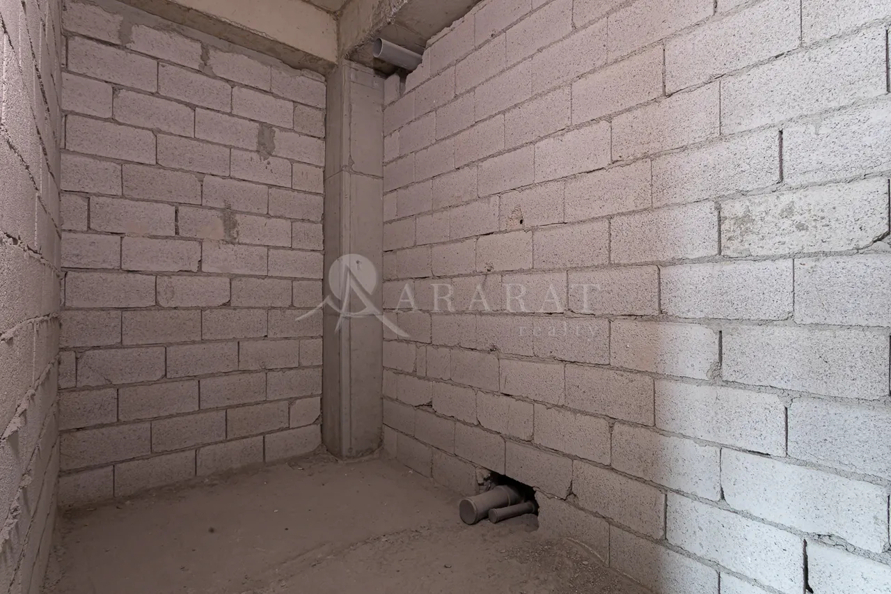 Купить 3 комнатную квартиру Худяков ул, Аван Ереван, 158554