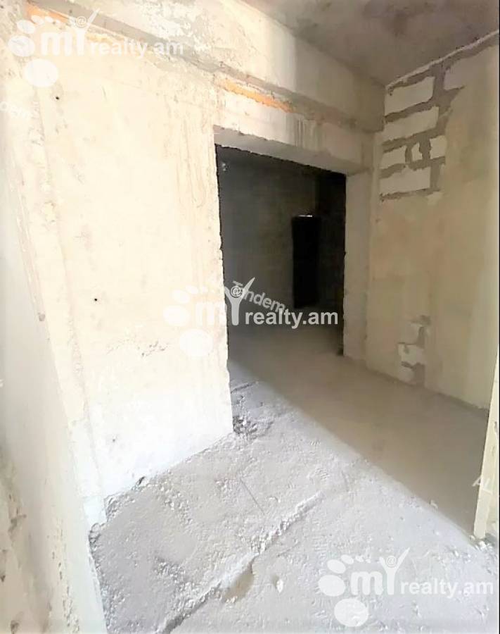 4 bedroom apartment for sale Charents St, Center Yerevan, 136384