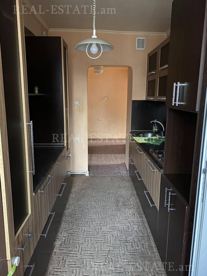 2 bedroom apartment for sale خیابان وِراتسیان, مرکز شهر ایروان, 130850