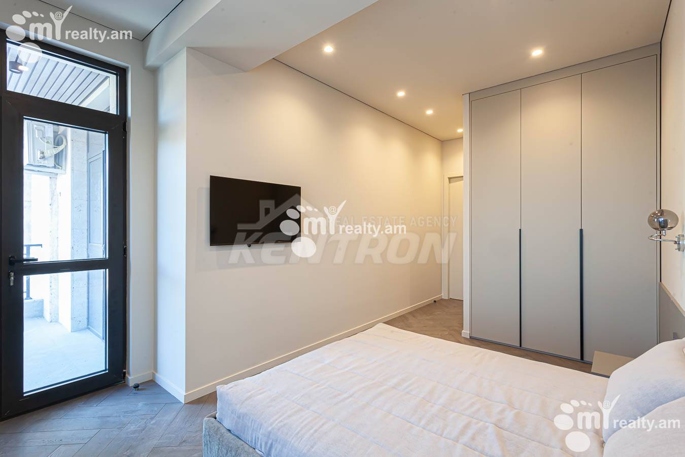 2 սենյականոց բնակարան վարձով Արշակունյաց պող, Կենտրոն Երևան, 153720