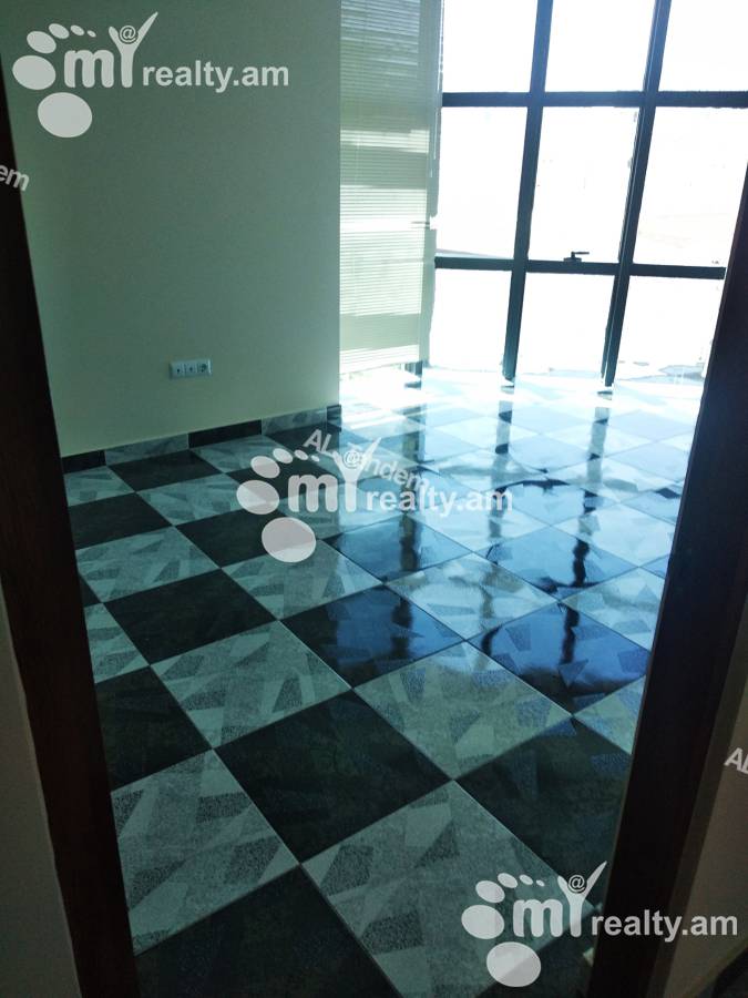 Commercial property for rent rue d'Amiryan, Center Yerevan, 151472