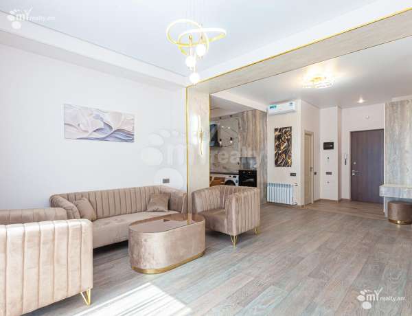 varcov-bnakaran/2-senyakanoc/Arshakunyats+Ave/Center/Yerevan