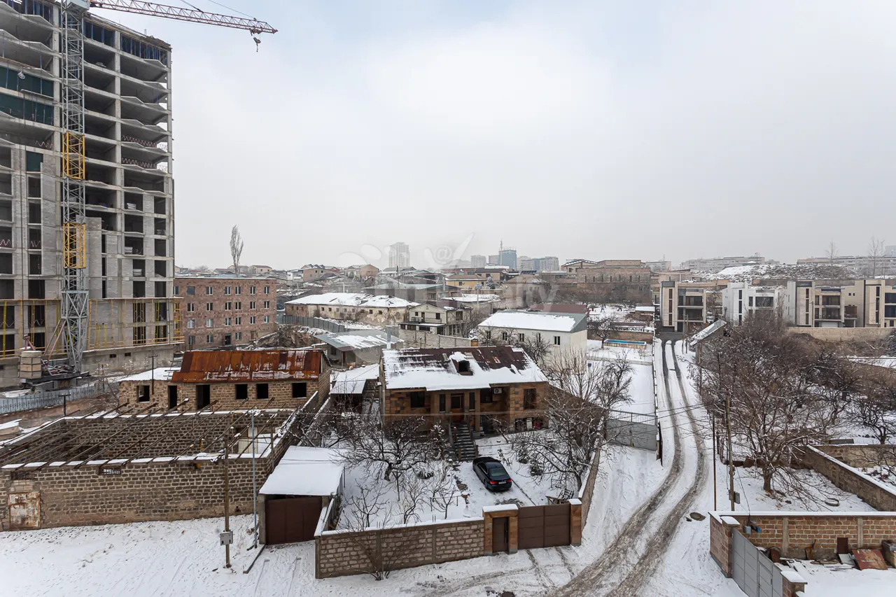 4 bedroom apartment for sale Gevorgyan st, Davtachène Yerevan, 159192