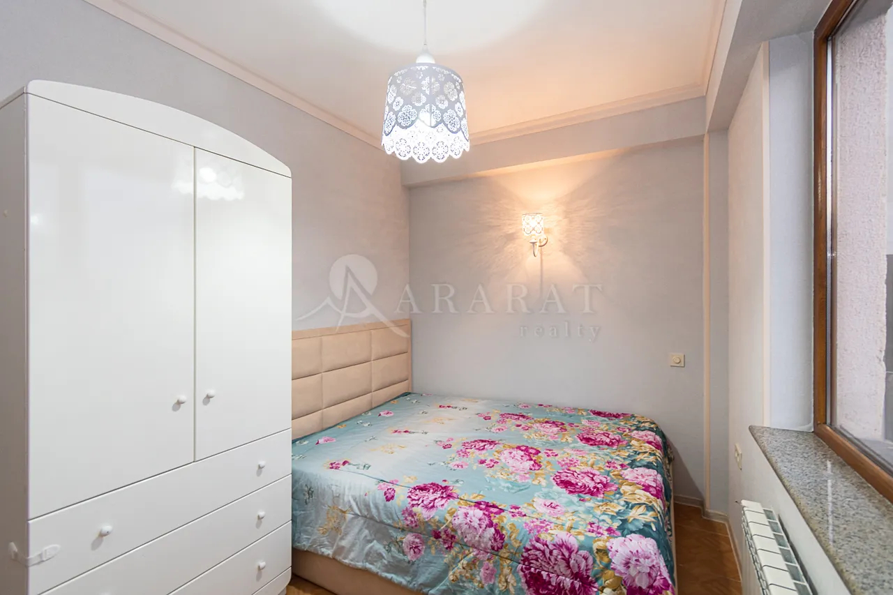 2 bedroom apartment for rent خیابان آنتارایین, مرکز شهر ایروان, 159538