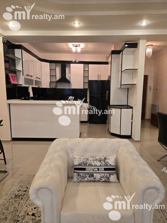 3 bedroom apartment for rent خیابان ساریان, مرکز شهر ایروان, 156975