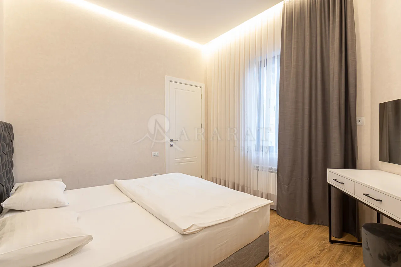 3 սենյականոց բնակարան  Արամի փող, Կենտրոն Երևան, 157226