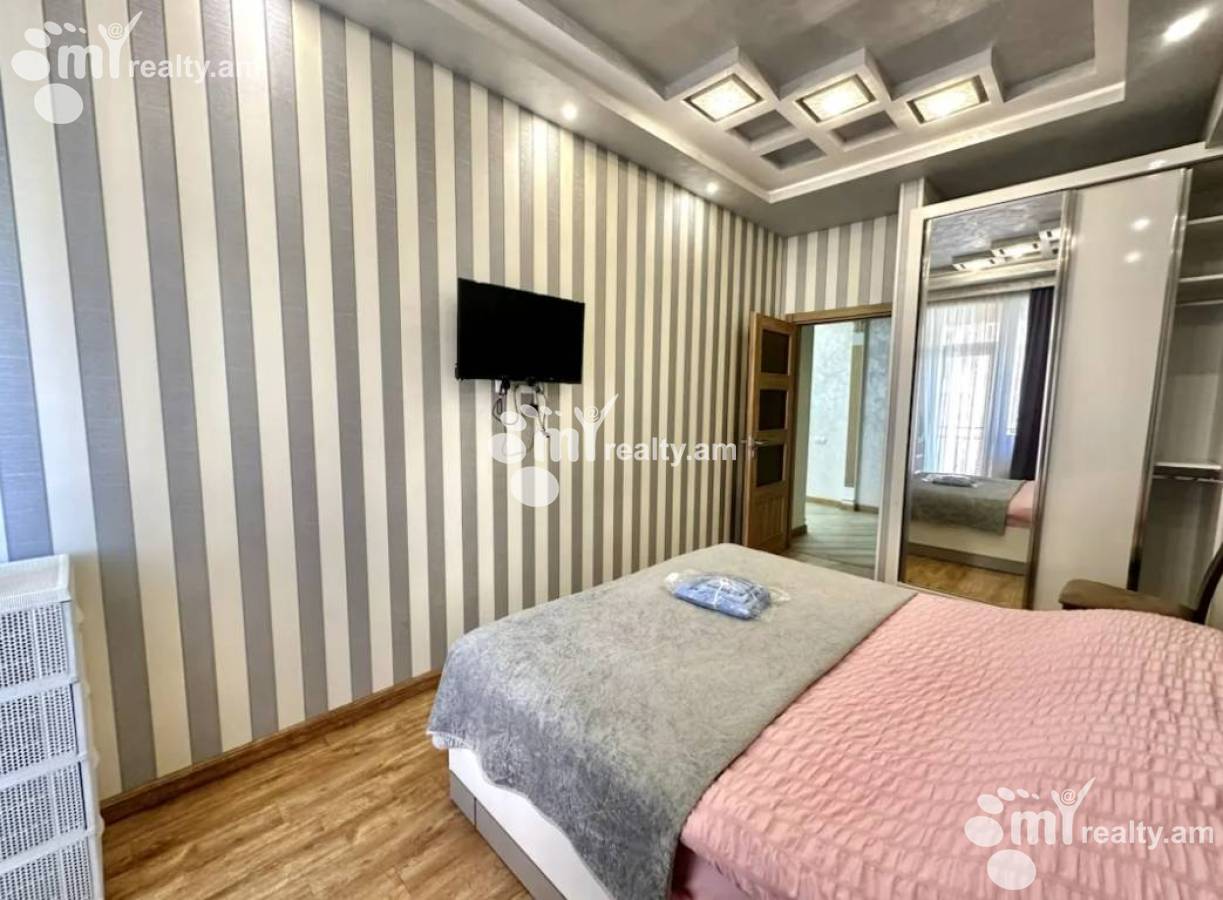 2 bedroom apartment for rent Buzand St, Center Yerevan, 153724