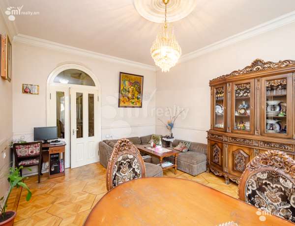 3-senyakanoc-bnakaran-vacharq-Yerevan-Center