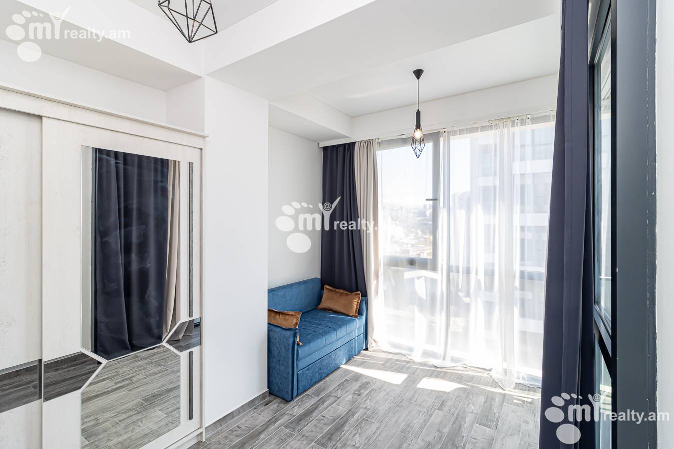 Снять 3 комнатную квартиру К. Улнеци ул., Канакер-Зейтун Ереван, 154253